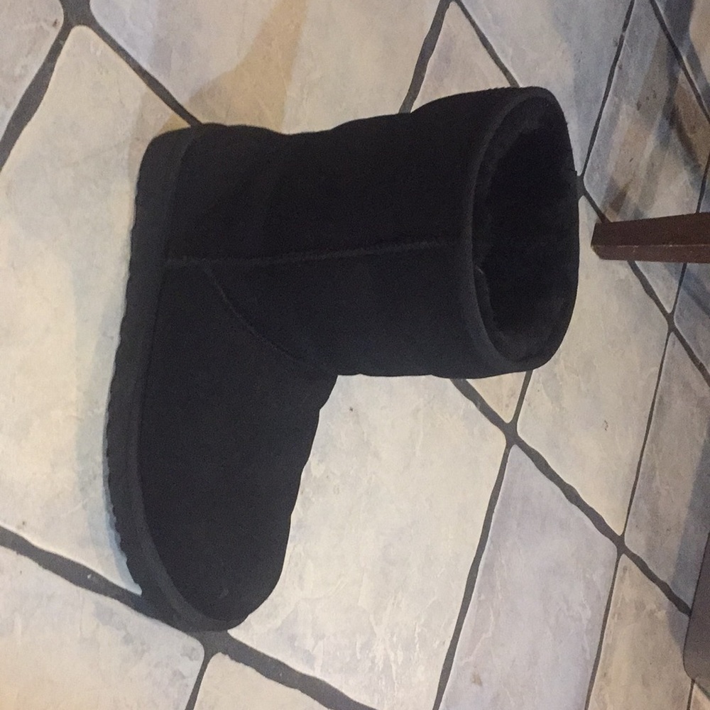 UGG’S men size 14
